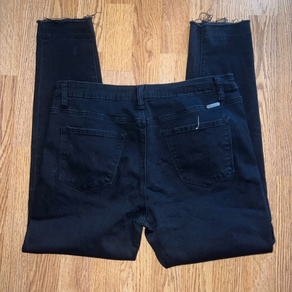 KanCan Jeans - Picture 4 of 5